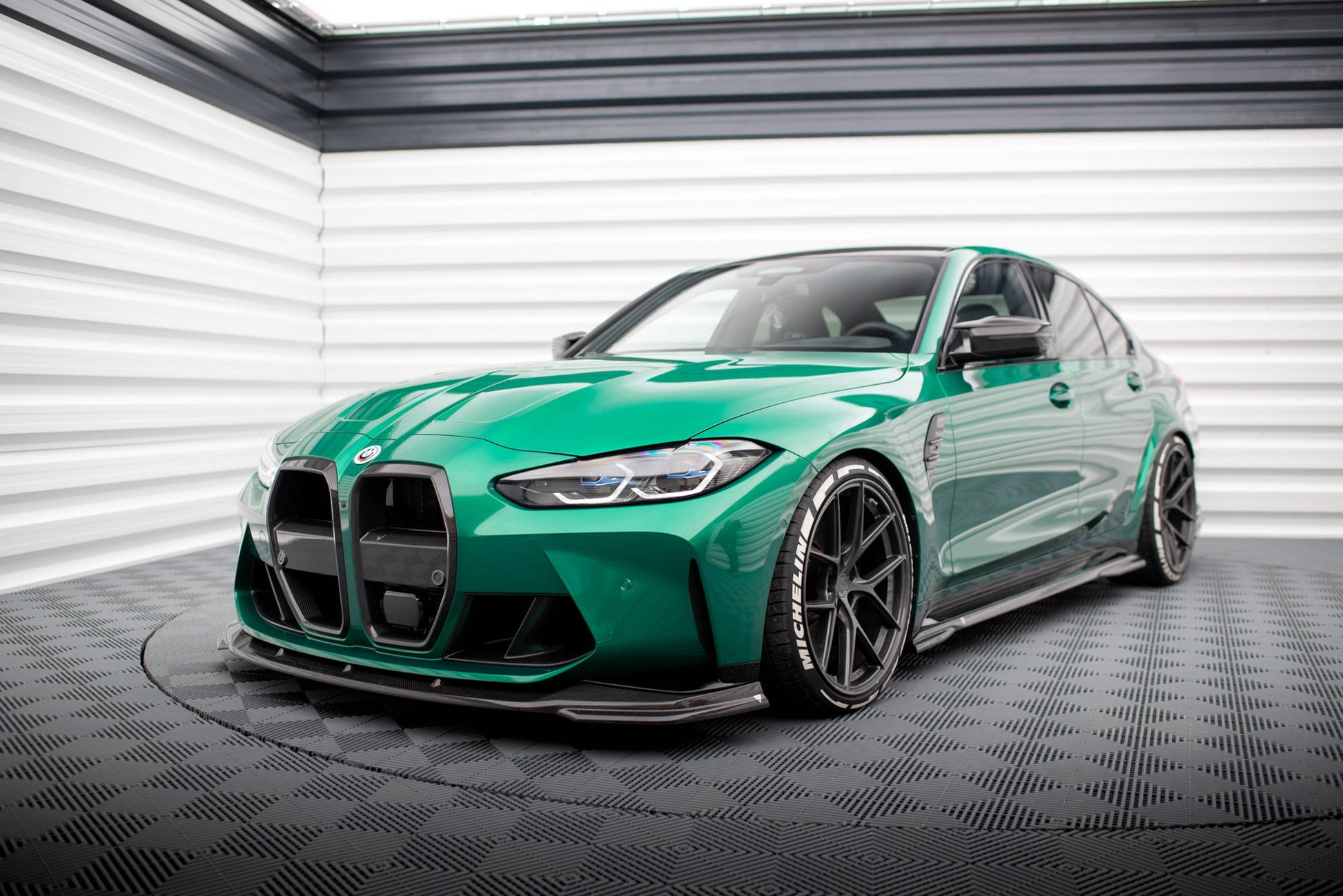 Maxton Set of Carbon Fiber Splitters BMW M3 G80 Limousine schwarz matt