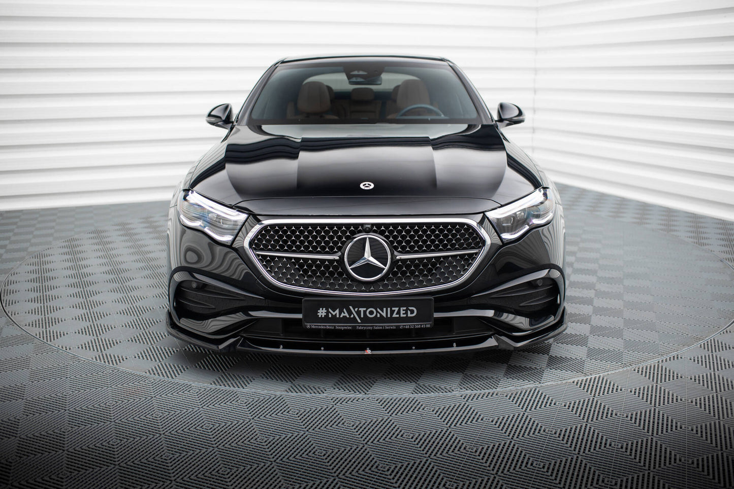 Maxton Front Ansatz V.2 für Mercedes-Benz E AMG-Line W214 schwarz Hochglanz