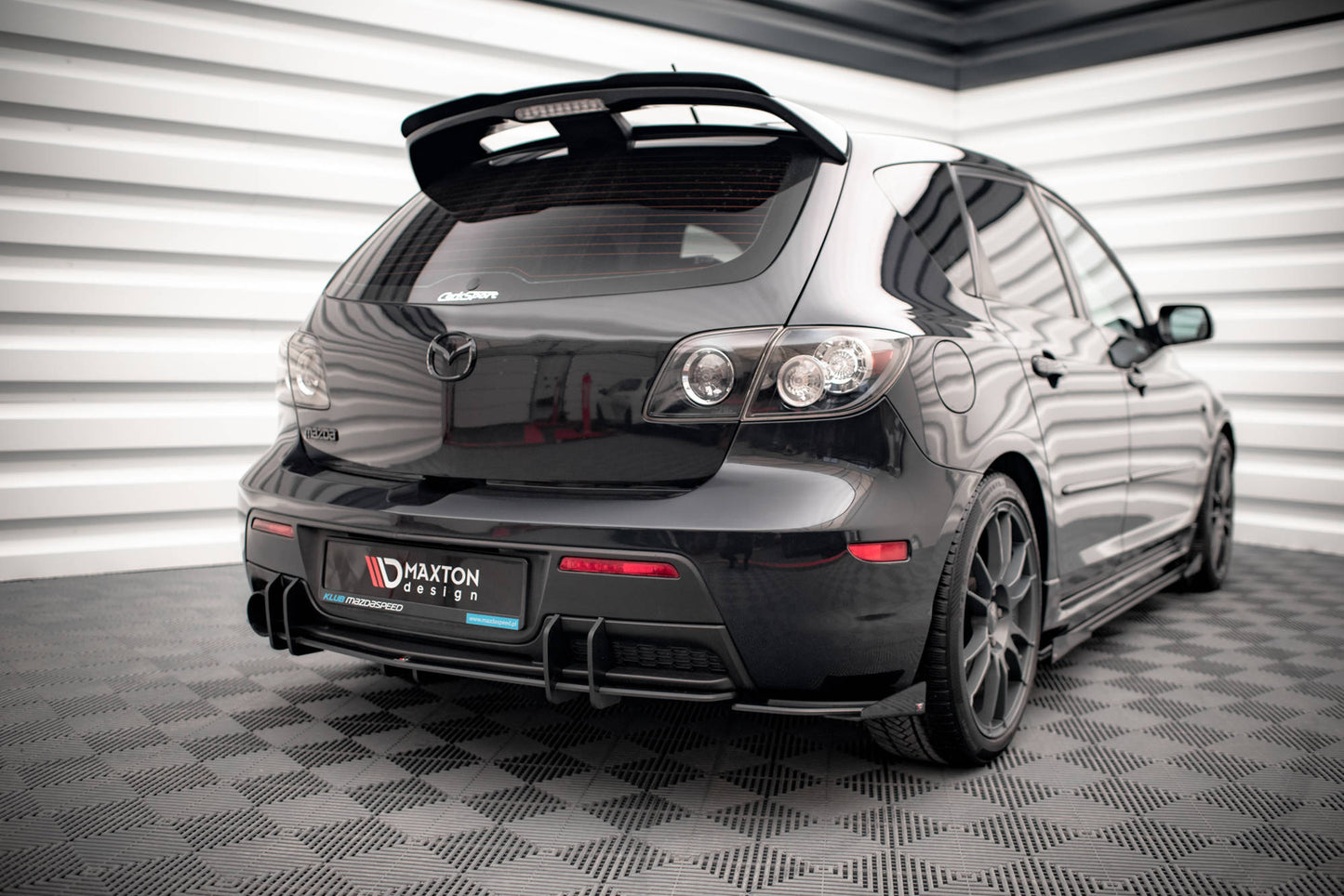 Maxton Street Pro Heck Ansatz Flaps Diffusor +Flaps für Mazda 3 MPS Mk1 schwarz Hochglanz