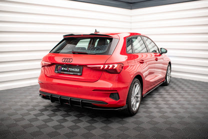 Maxton Hintere Seiten Flaps für Audi A3 Sportback 8Y schwarz Hochglanz