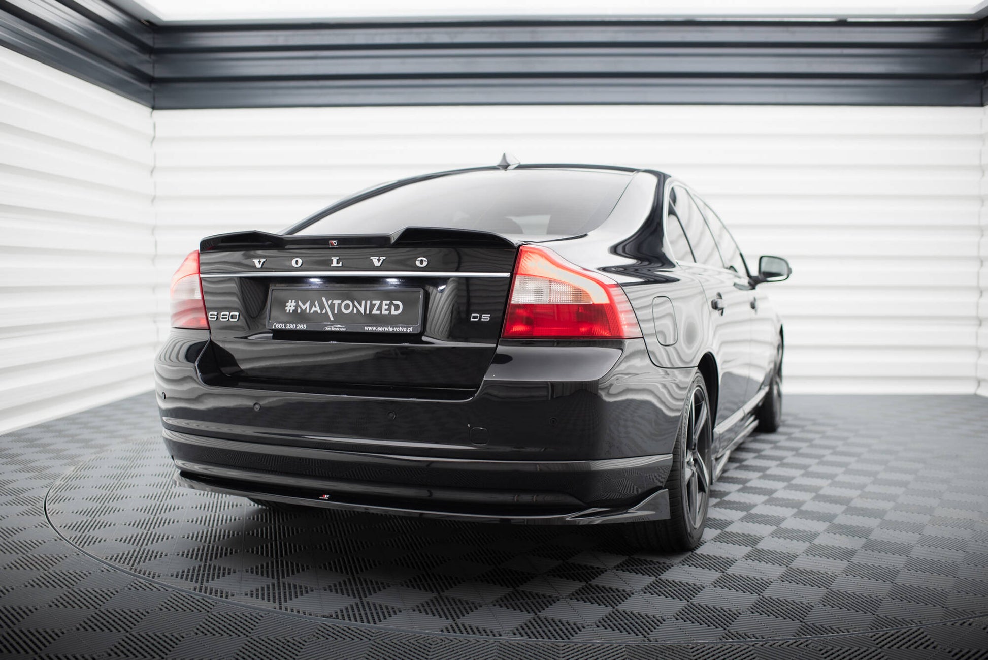 Maxton Spoiler CAP für 3D Volvo S80 Mk2 schwarz Hochglanz