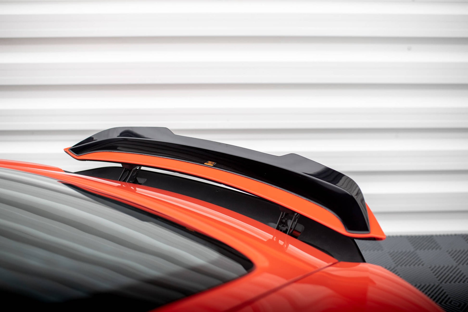 Maxton Spoiler CAP für Porsche 718 Cayman 982c schwarz Hochglanz