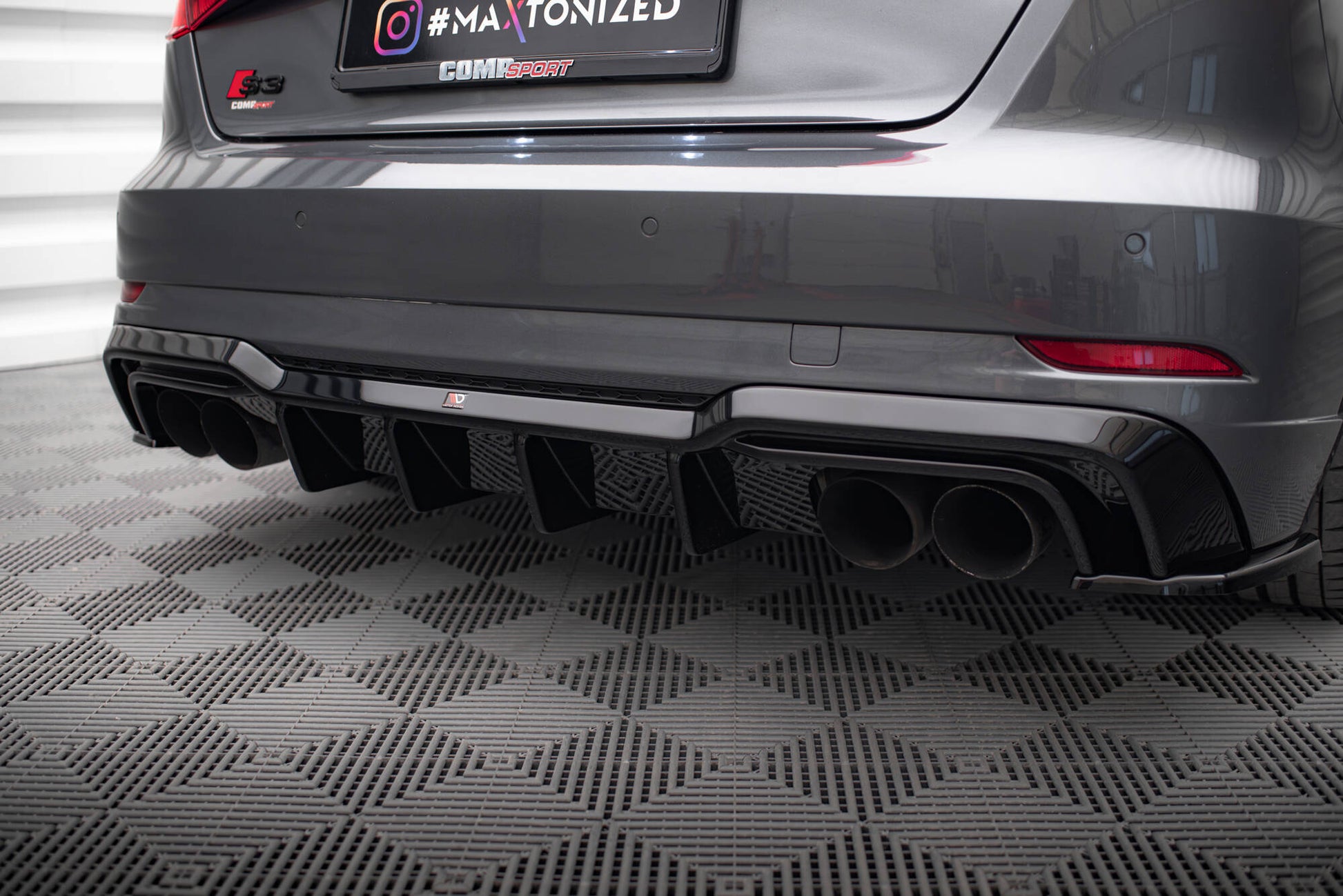 Maxton Diffusor Heck Ansatz für Audi S3 Sportback 8V Facelift