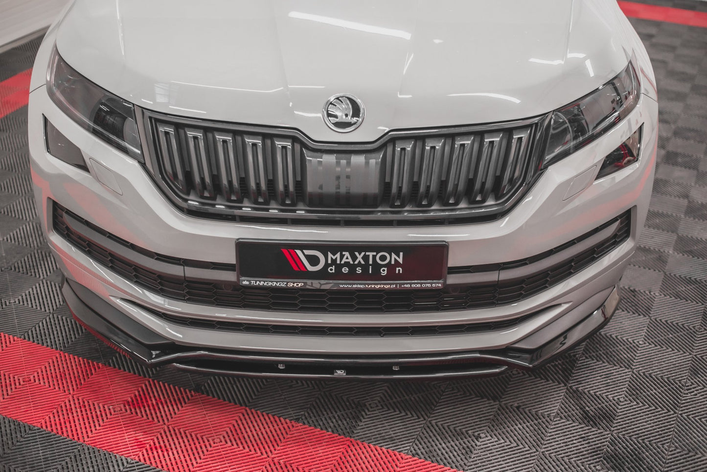 Maxton Front Ansatz für Skoda Kodiaq Mk1 Sportline/RS schwarz Hochglanz