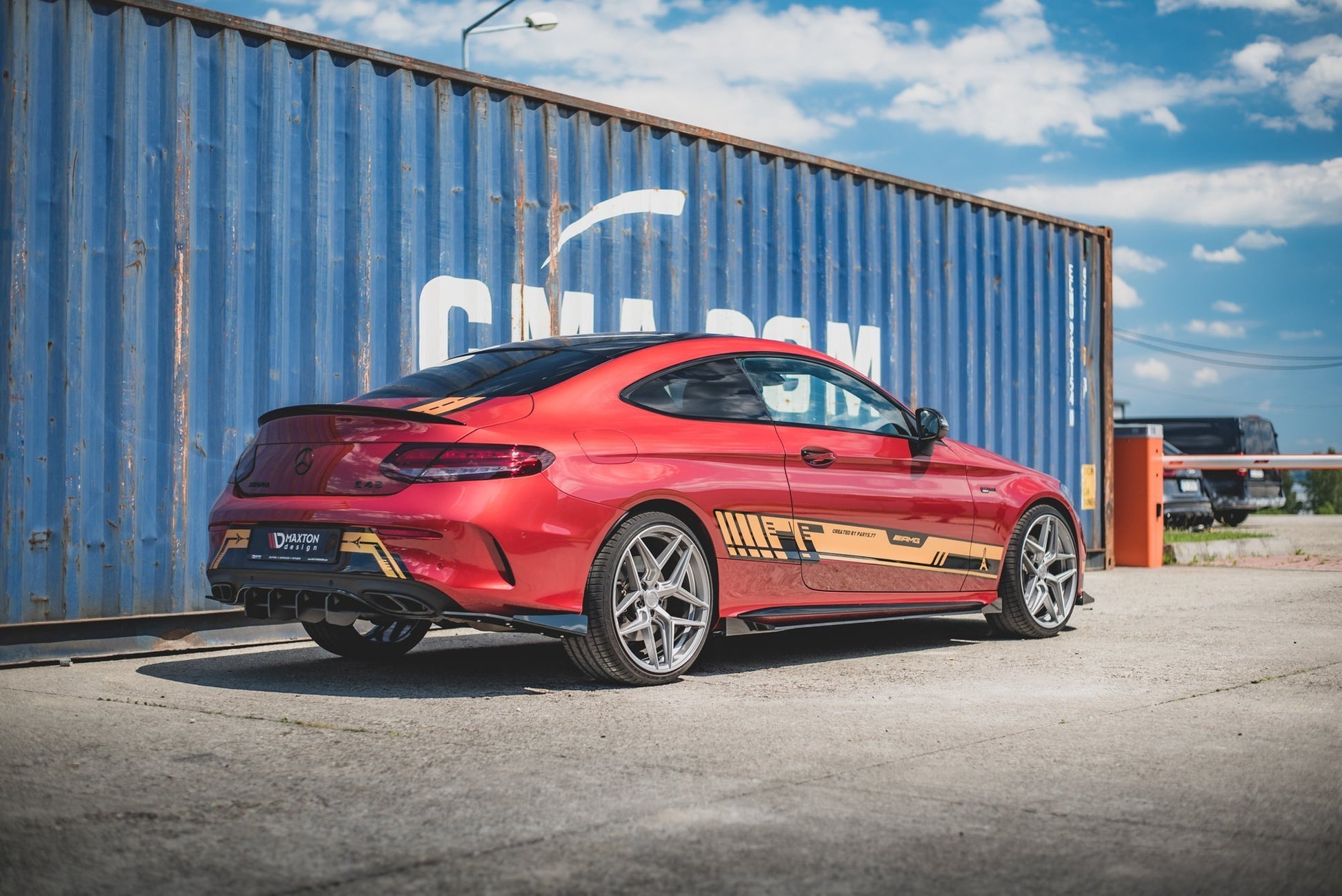 Maxton Robuste Racing Heck Ansatz Flaps Diffusor +Flaps für Mercedes-AMG C43 Coupe C205 schwarz Hochglanz