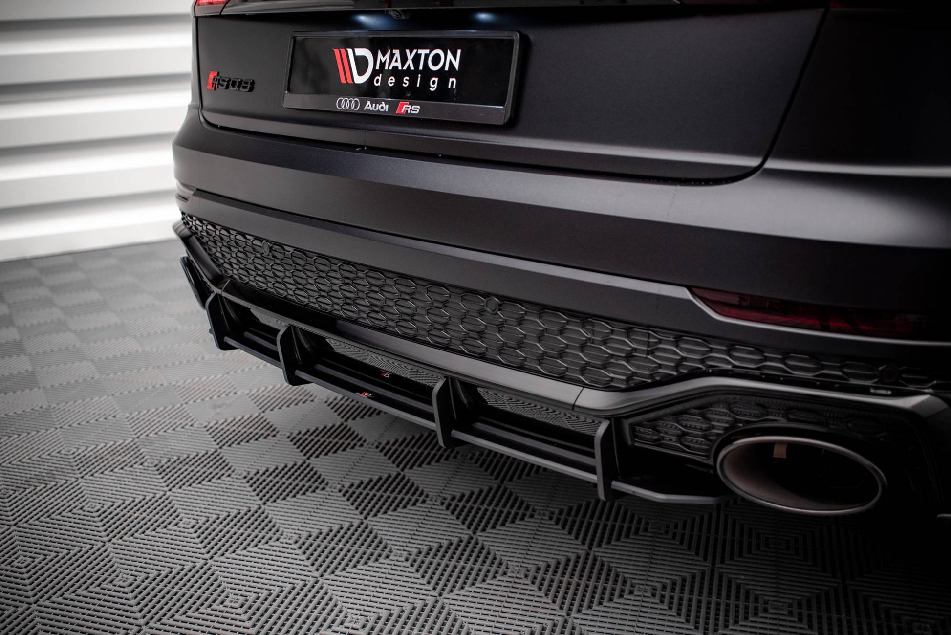 Maxton Street Pro Heckschürze für Audi RSQ8 Mk1