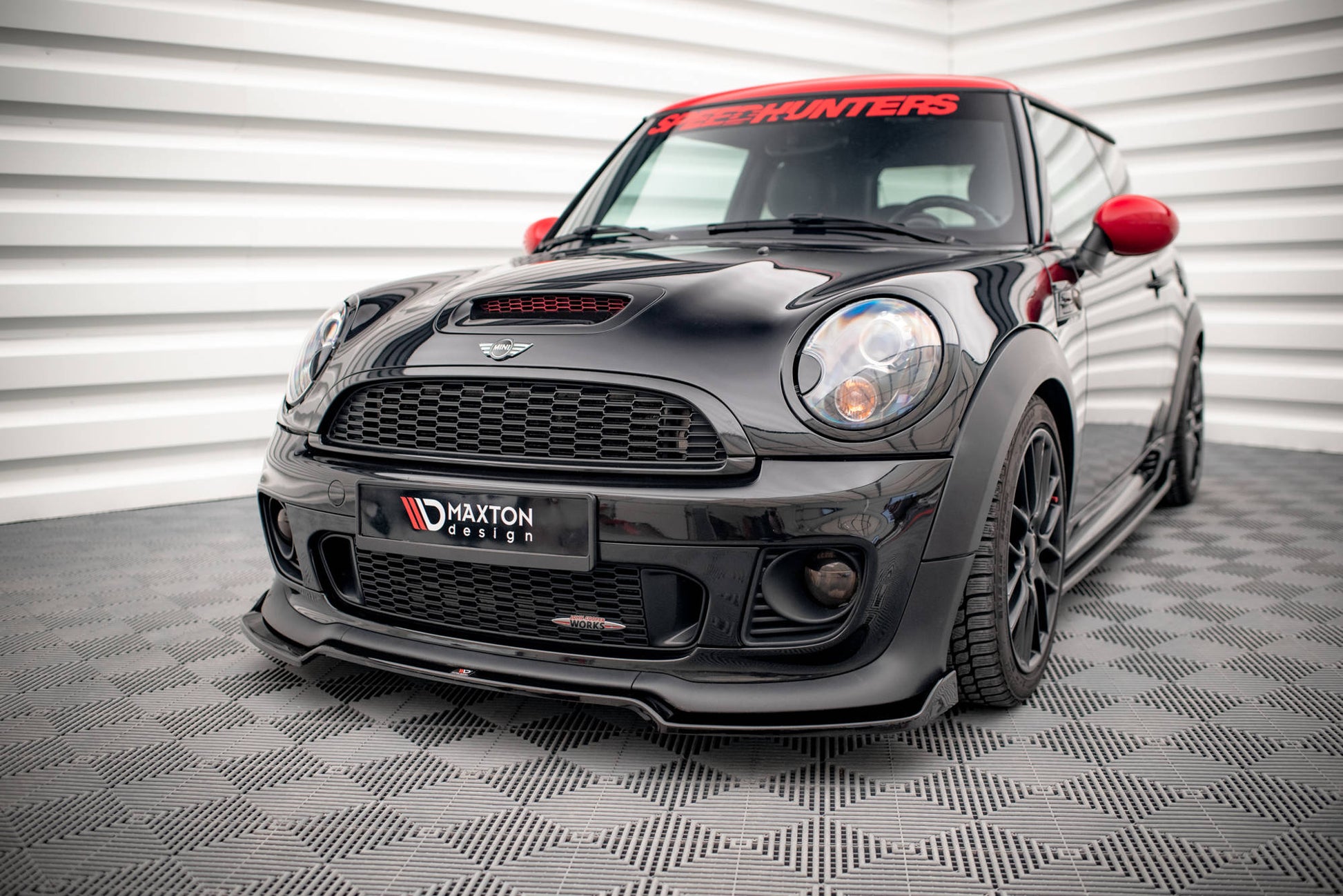 Maxton Front Ansatz V.2 für Mini Cooper John Cooper Works R56 schwarz Hochglanz