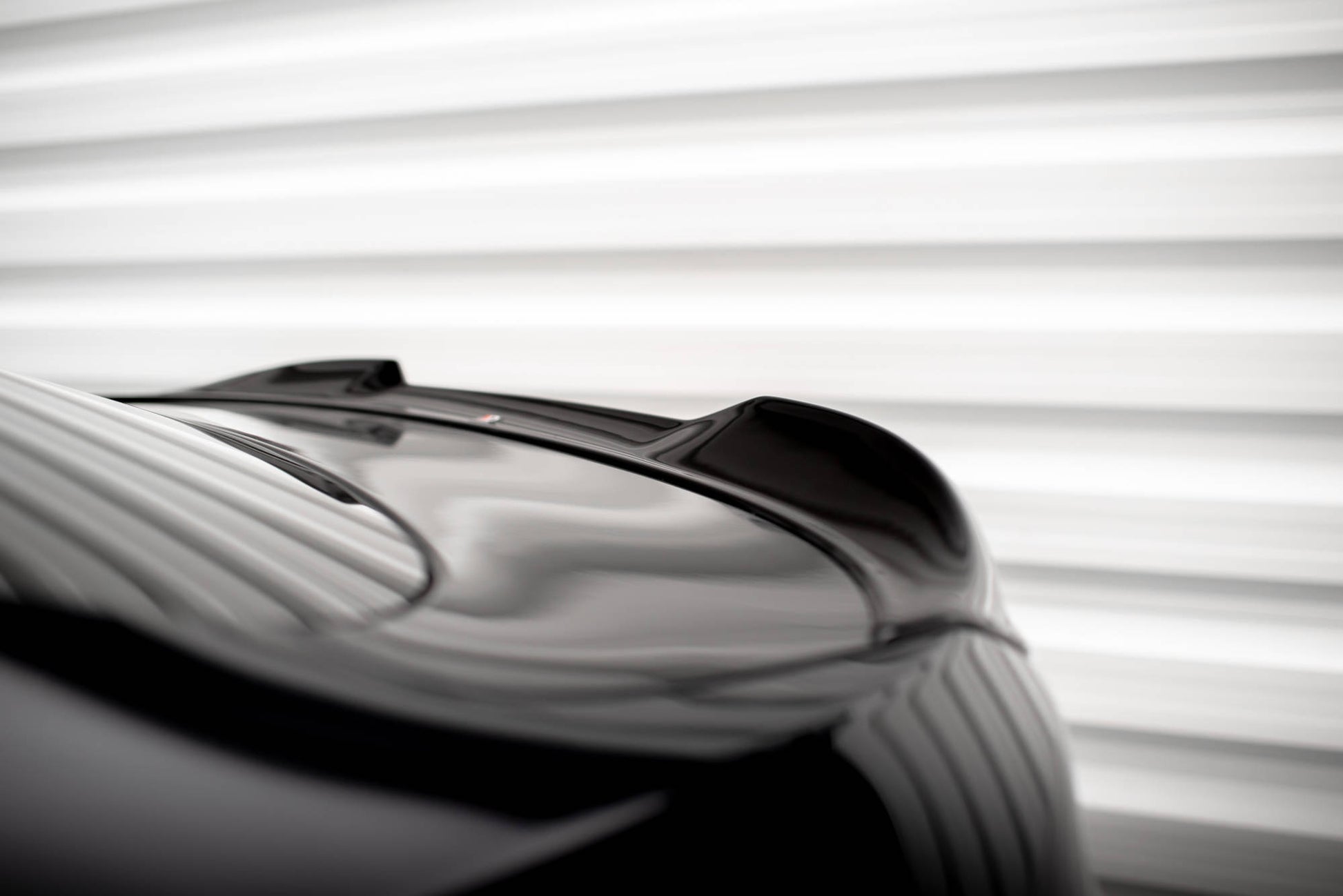 Maxton Spoiler CAP für 3D BMW 4er Gran Coupe Standard / M-Paket F36 schwarz Hochglanz