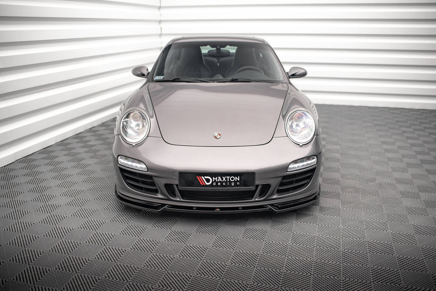 Maxton Front Ansatz V.2 für Porsche 911 Carrera GTS 997 Facelift schwarz Hochglanz