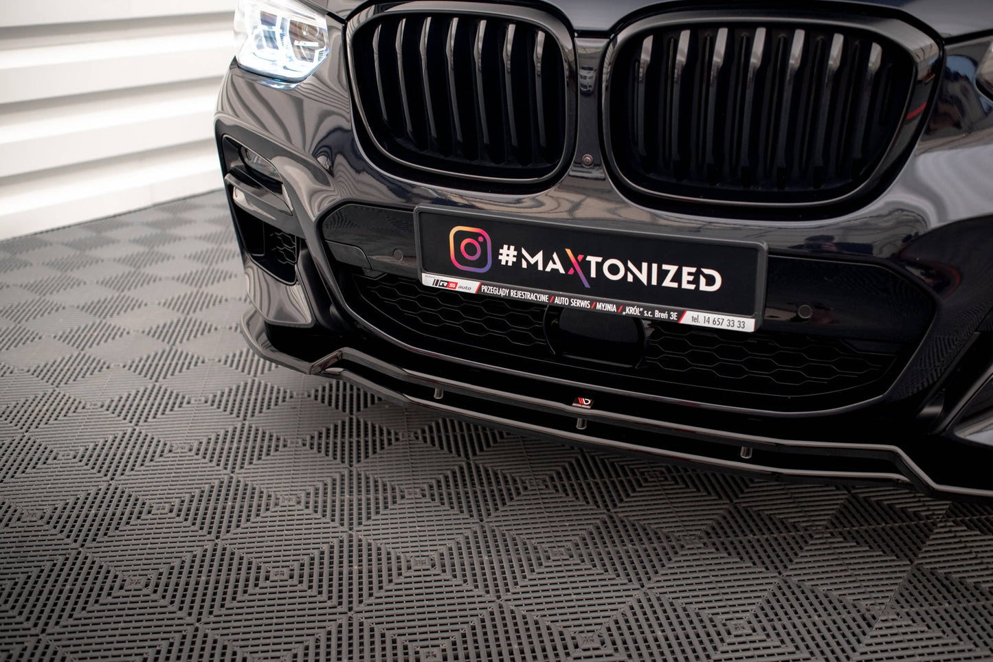 Maxton Front Ansatz V.1 für BMW X3 M40d / M40i / M-Paket G01  schwarz Hochglanz