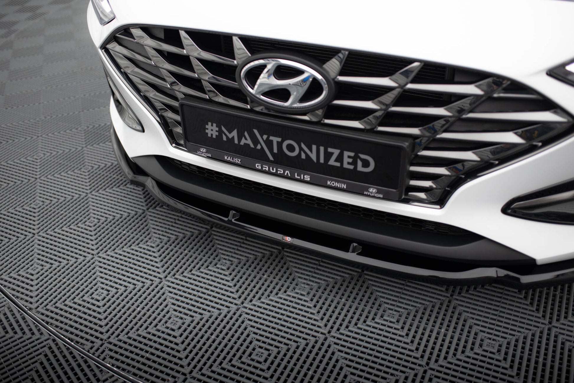 Maxton Front Ansatz V.1 für Hyundai I30 Mk3 Facelift schwarz Hochglanz