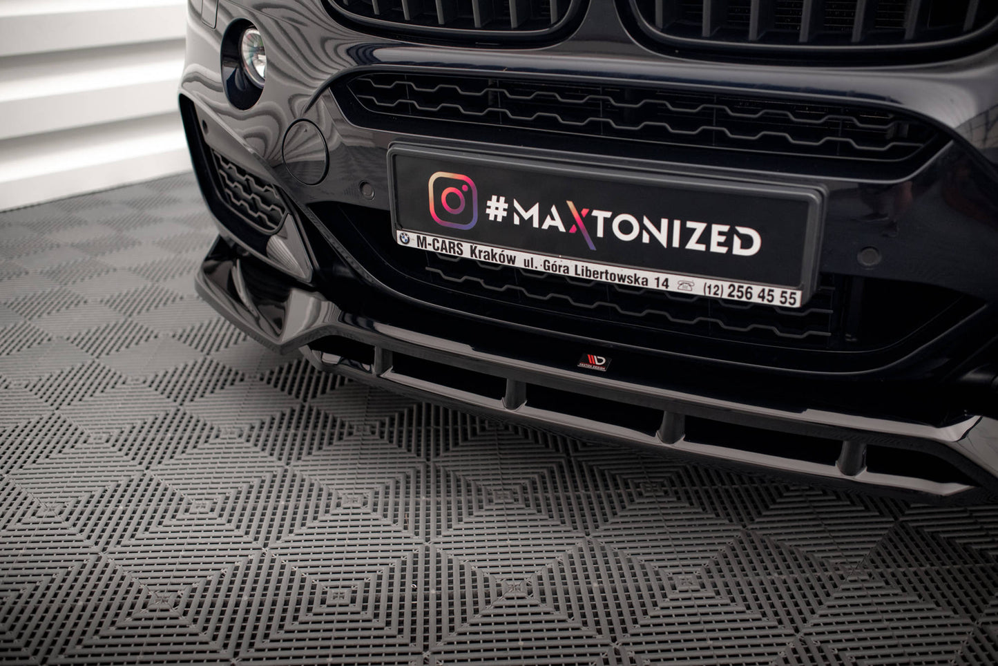 Maxton Front Ansatz V.3 für BMW X6 M-Paket F16 schwarz Hochglanz