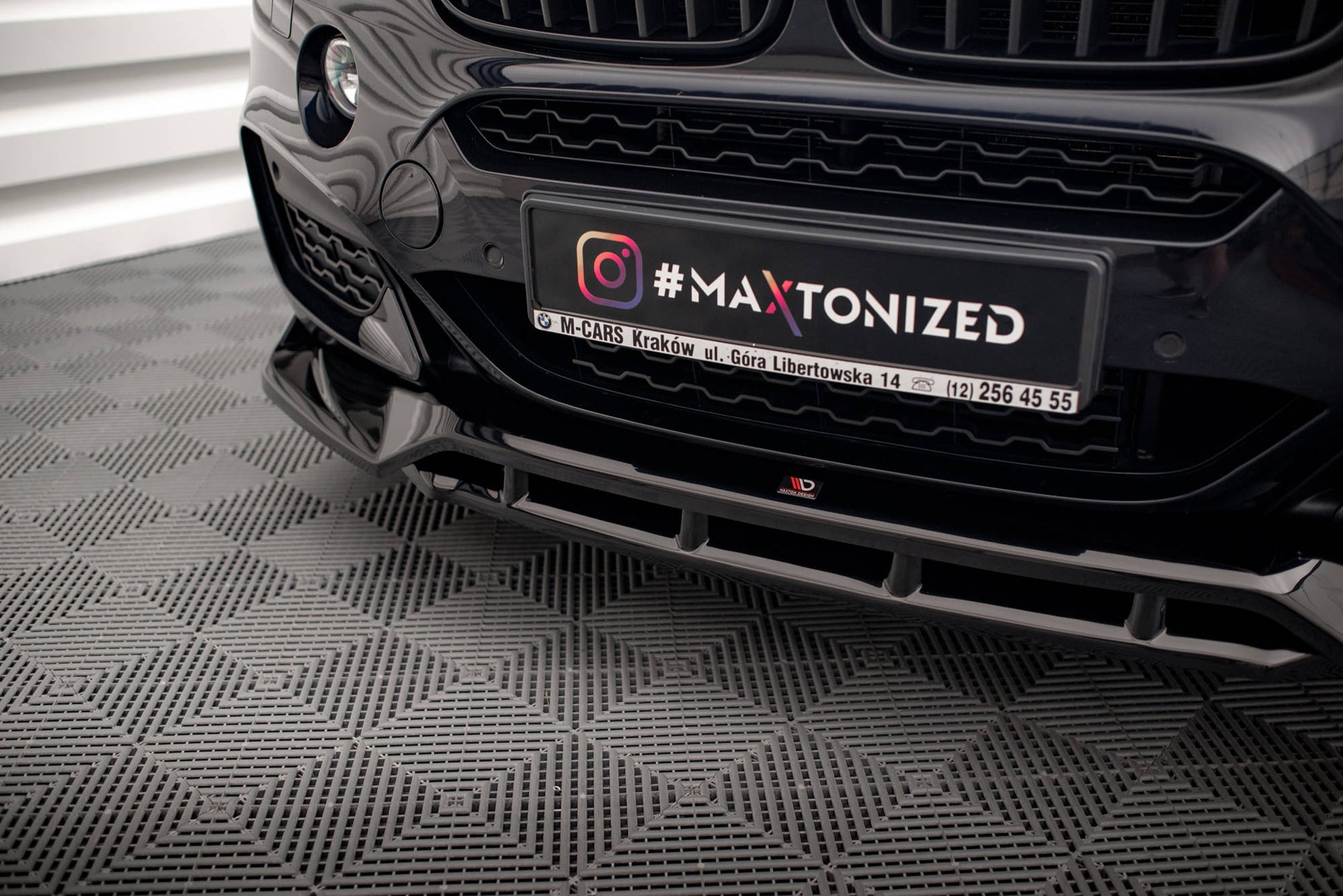 Maxton Front Ansatz V.3 für BMW X6 M-Paket F16 schwarz Hochglanz
