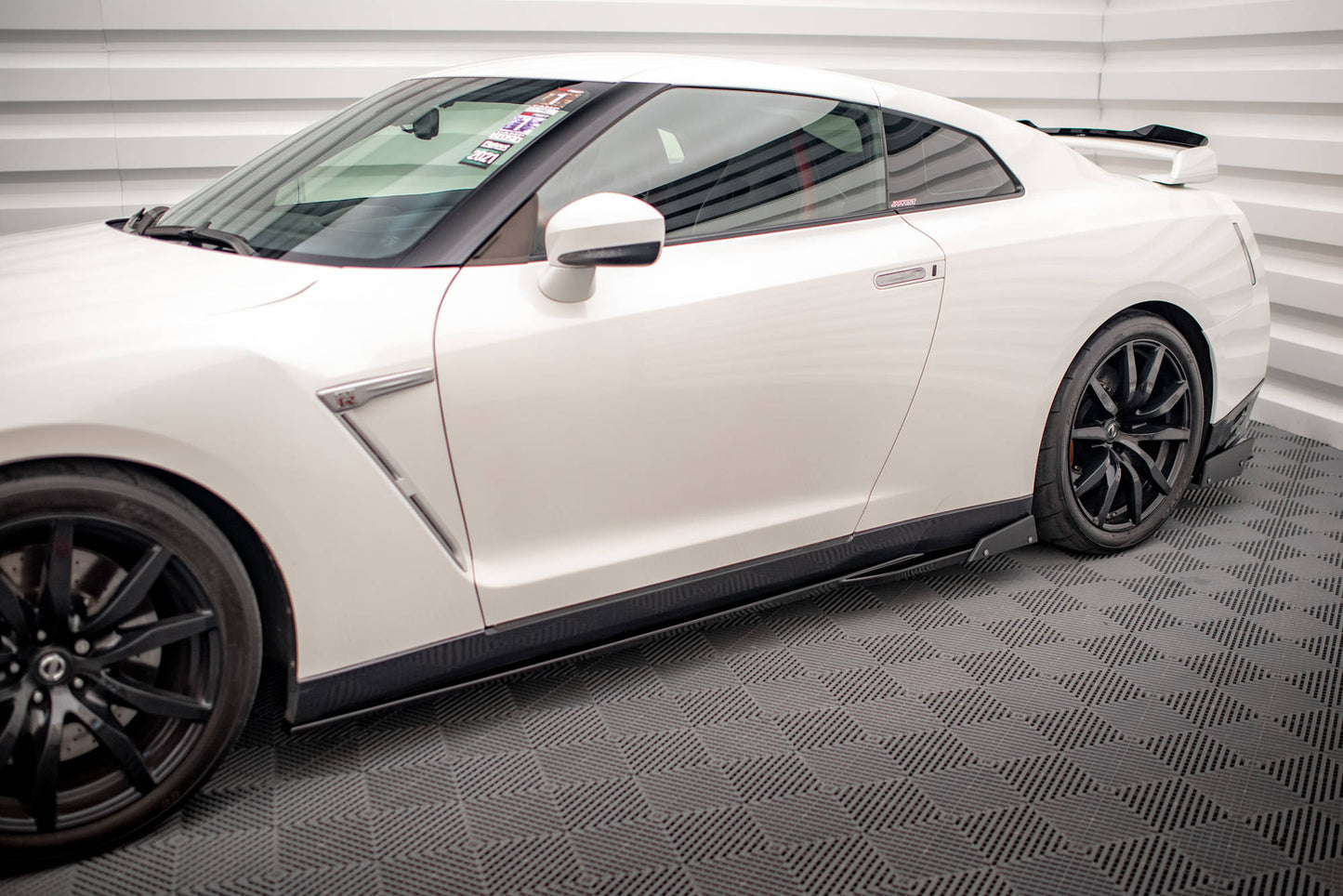 Maxton Seitenschweller Ansatz für + Flaps Nissan GTR R35 Facelift