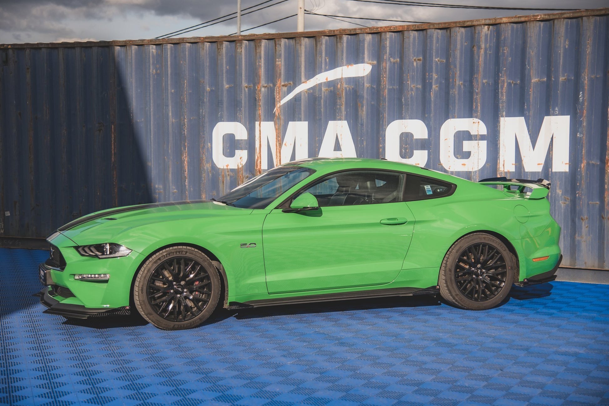 Maxton Street Pro Seitenschweller Ansatz für V.1 für + Flaps Ford Mustang GT Mk6 Facelift schwarz Hochglanz