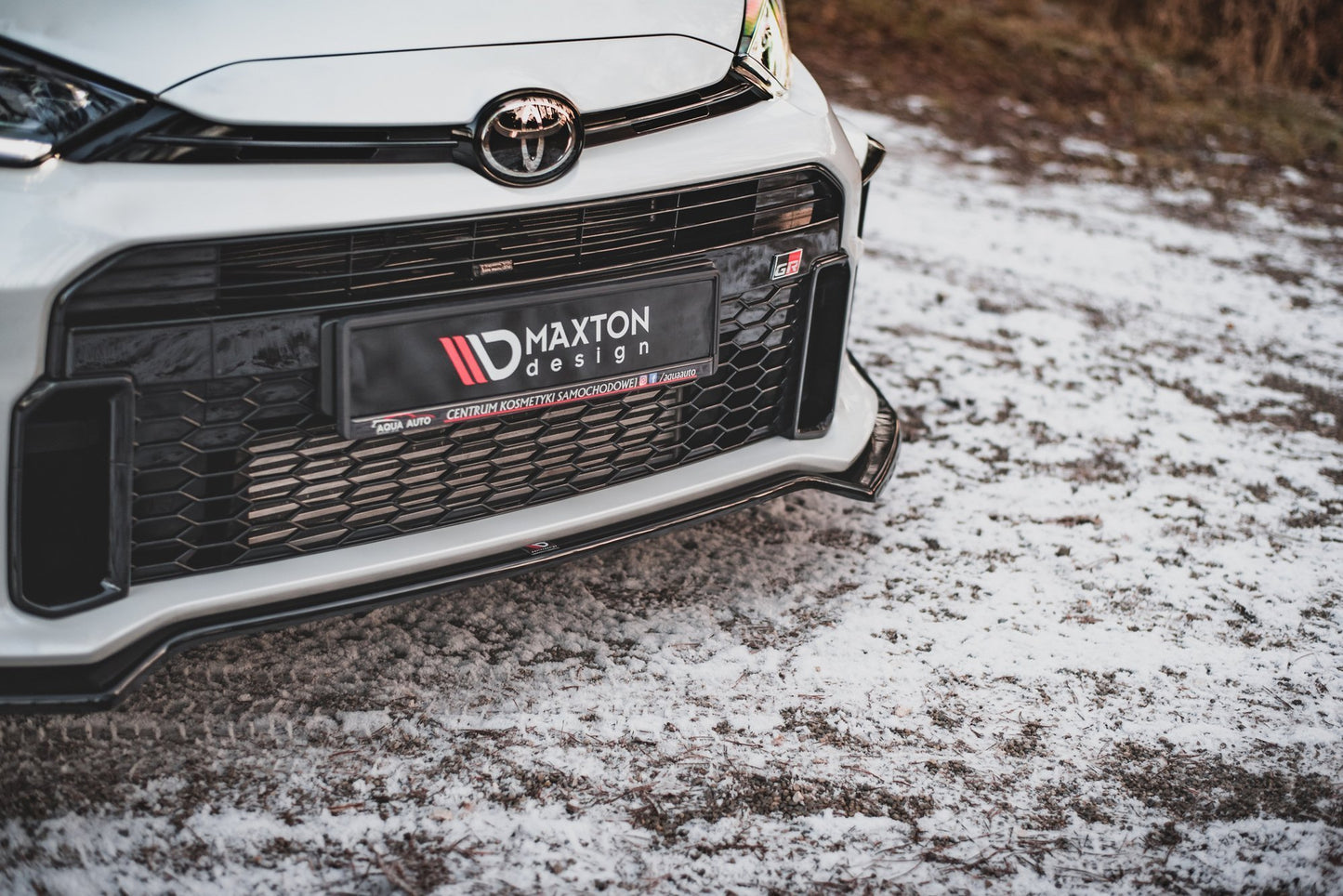 Maxton Front Ansatz V.3 +Flaps für Toyota GR Yaris Mk4