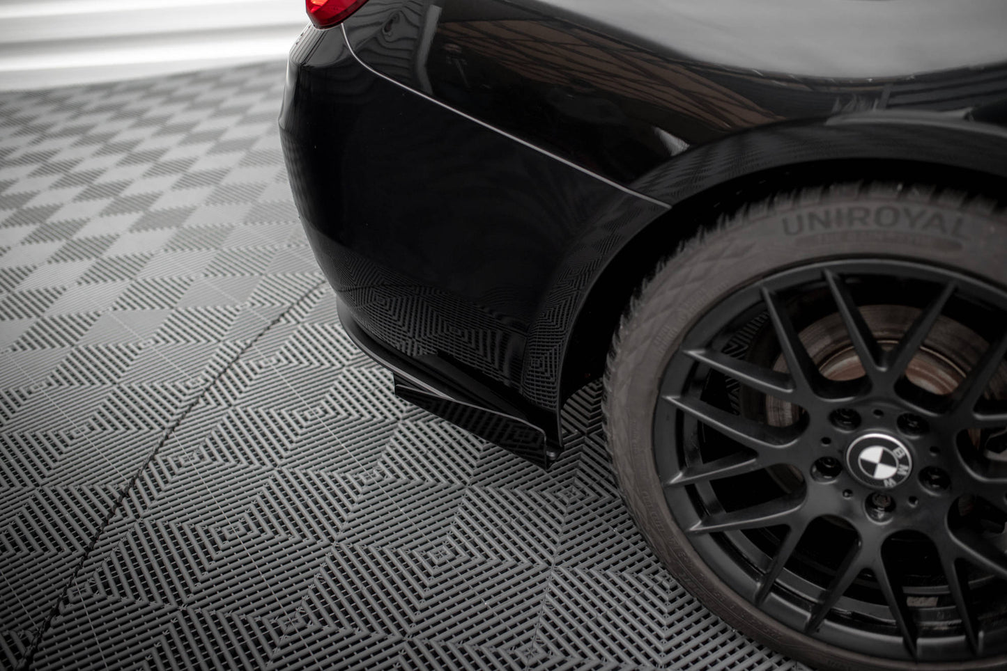 Maxton Hintere Seiten Flaps für BMW 4er Gran Coupe F36 schwarz Hochglanz
