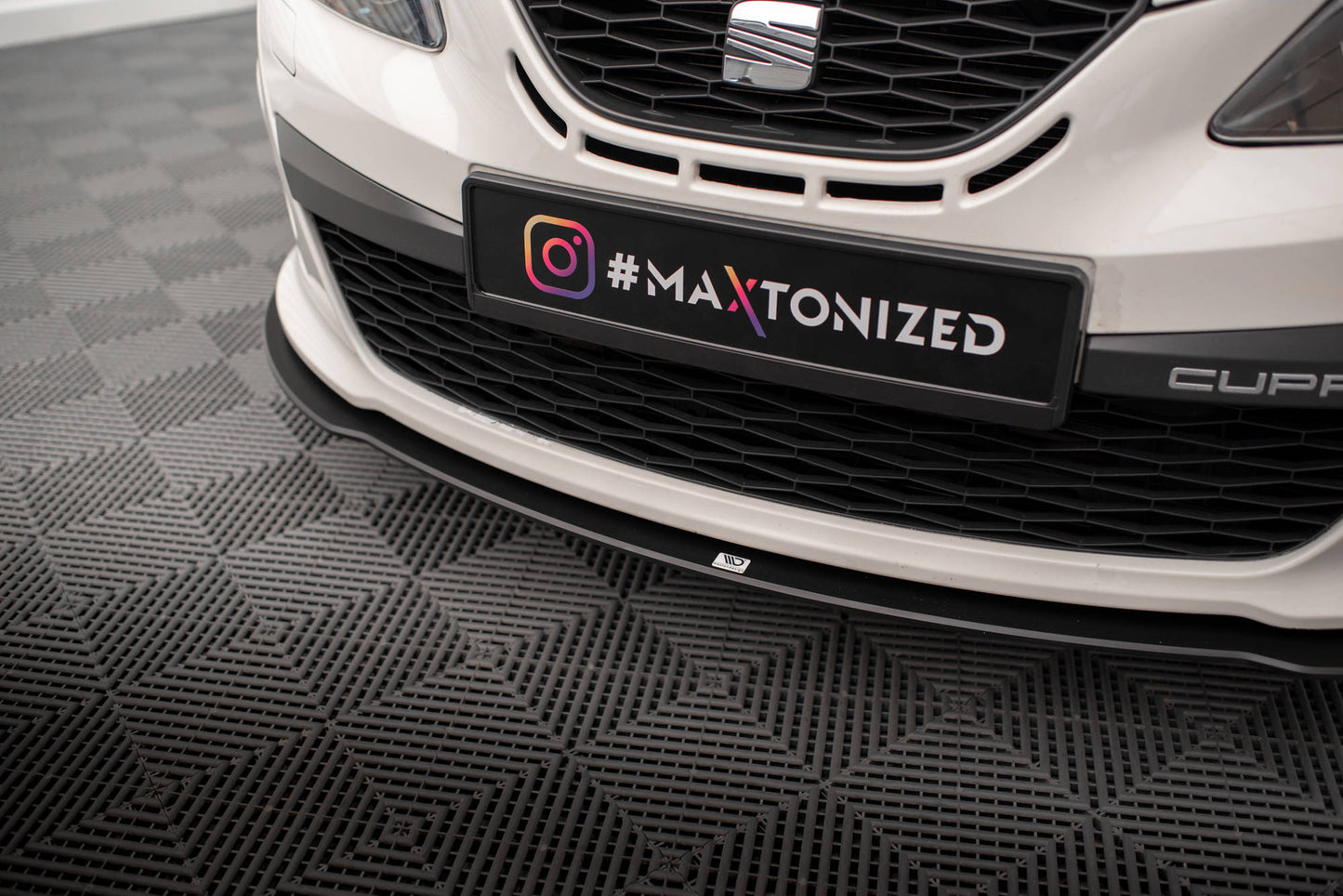 Maxton Street Pro Front Ansatz für für Seat Ibiza Sport Coupe Mk4