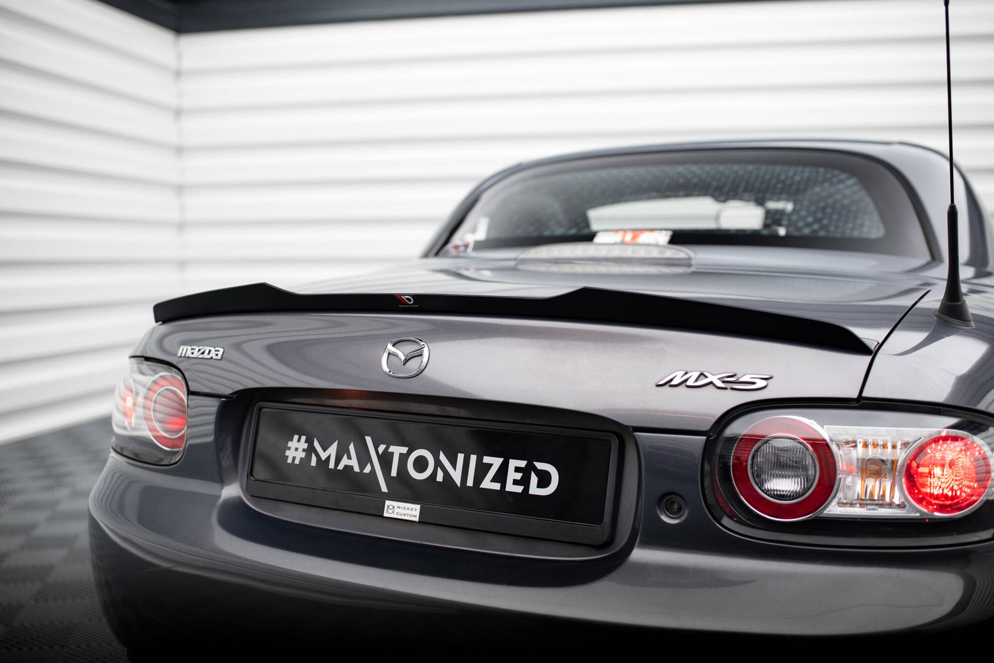 Maxton Spoiler CAP für Mazda MX5 Hardtop NC (Mk3) schwarz Hochglanz