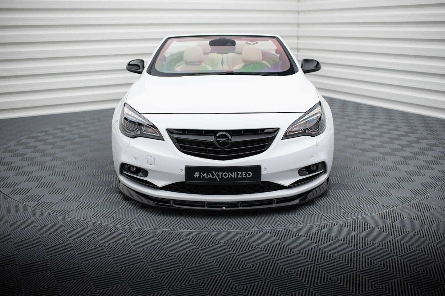 Maxton Front Ansatz für Opel Cascada schwarz Hochglanz