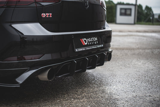 Maxton Robuste Racing Heckschürze für VW Golf 7 GTI TCR