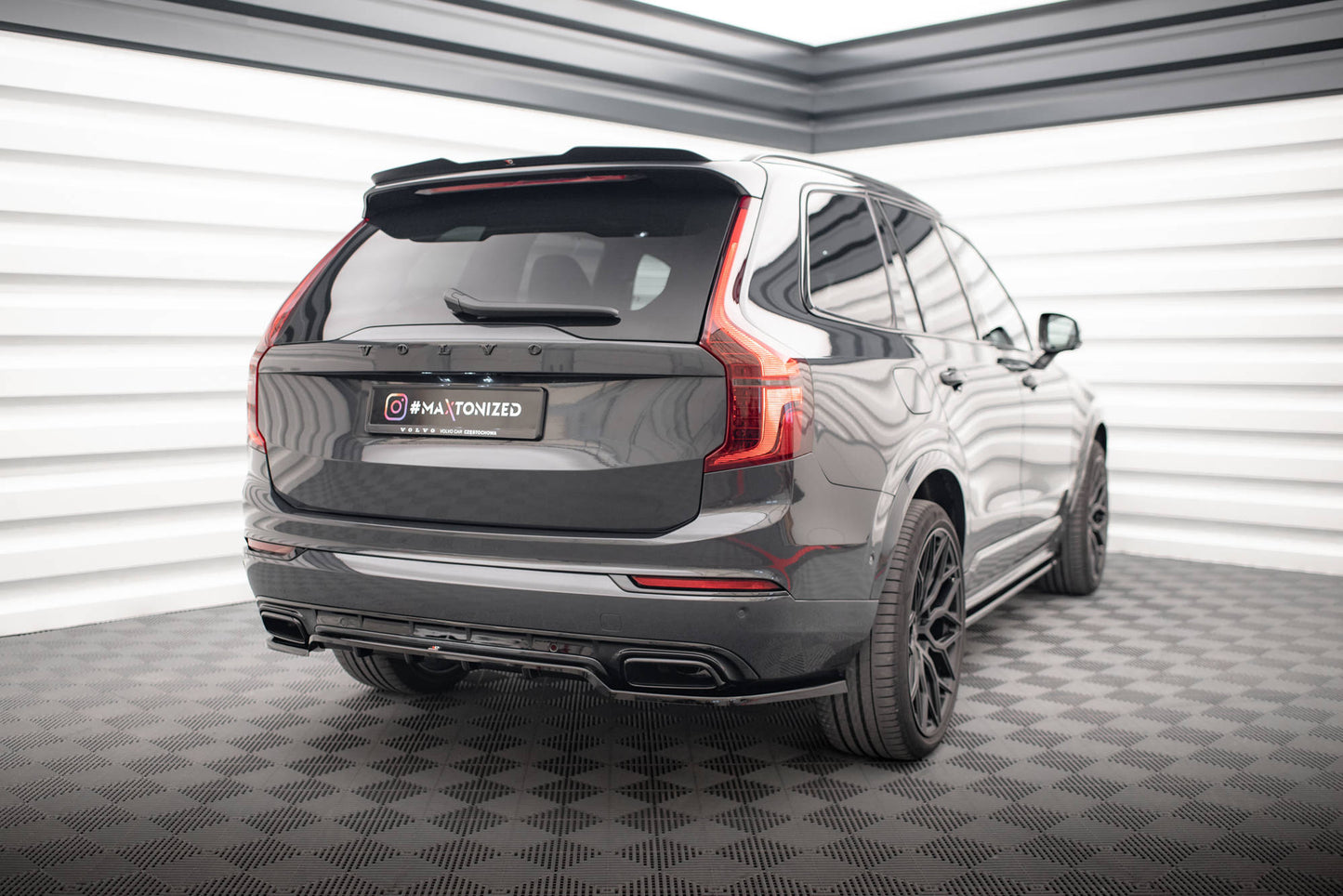 Maxton Spoiler CAP für Volvo XC90 R-Design Mk2 Facelift schwarz Hochglanz