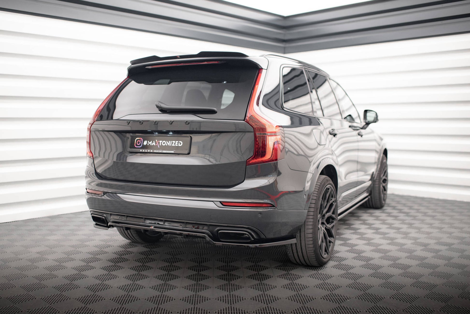 Maxton Spoiler CAP für Volvo XC90 R-Design Mk2 Facelift Carbon Look