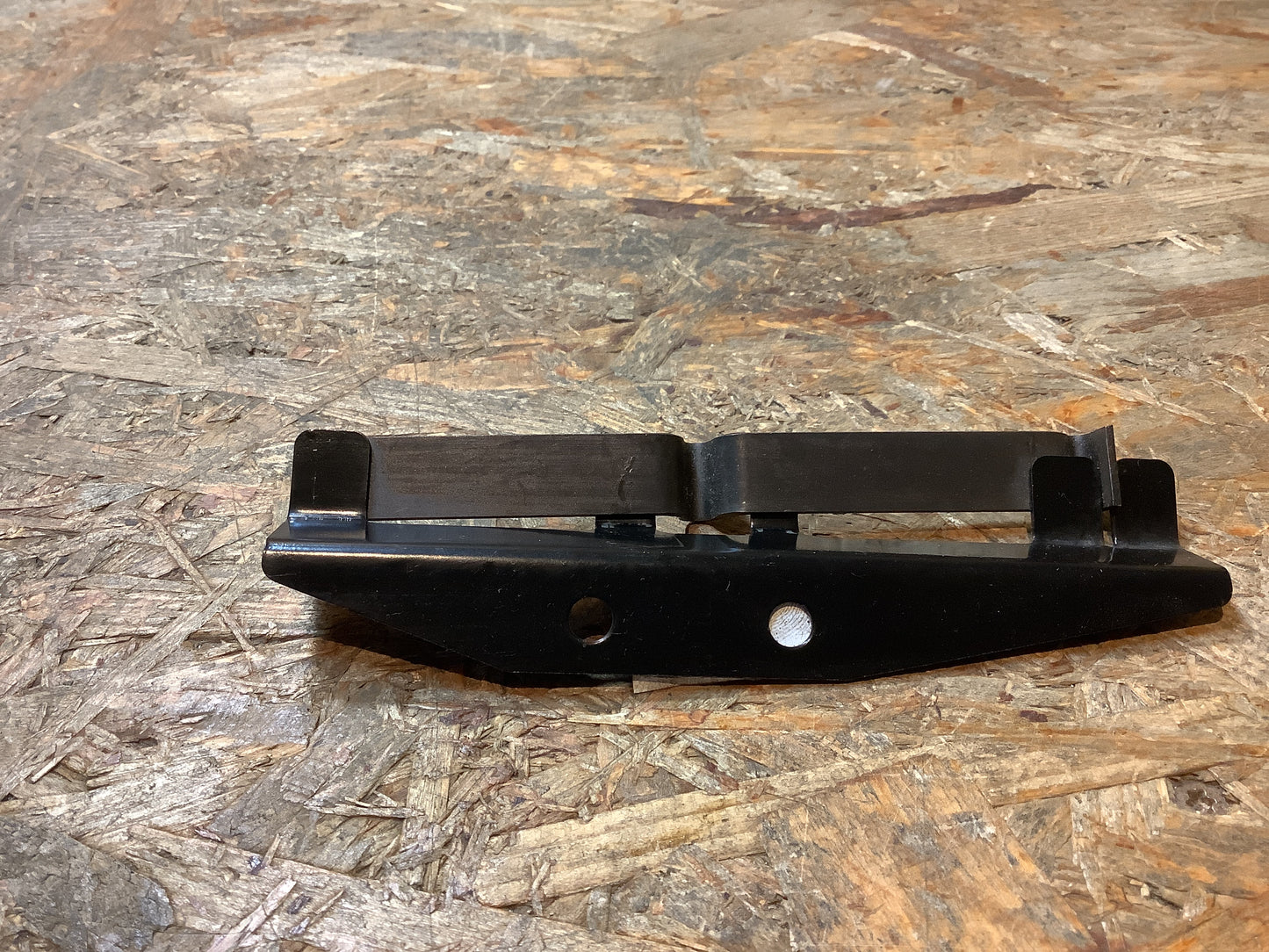 Mitsubishi Sicherungsplatte Original Mitsubishi NEU