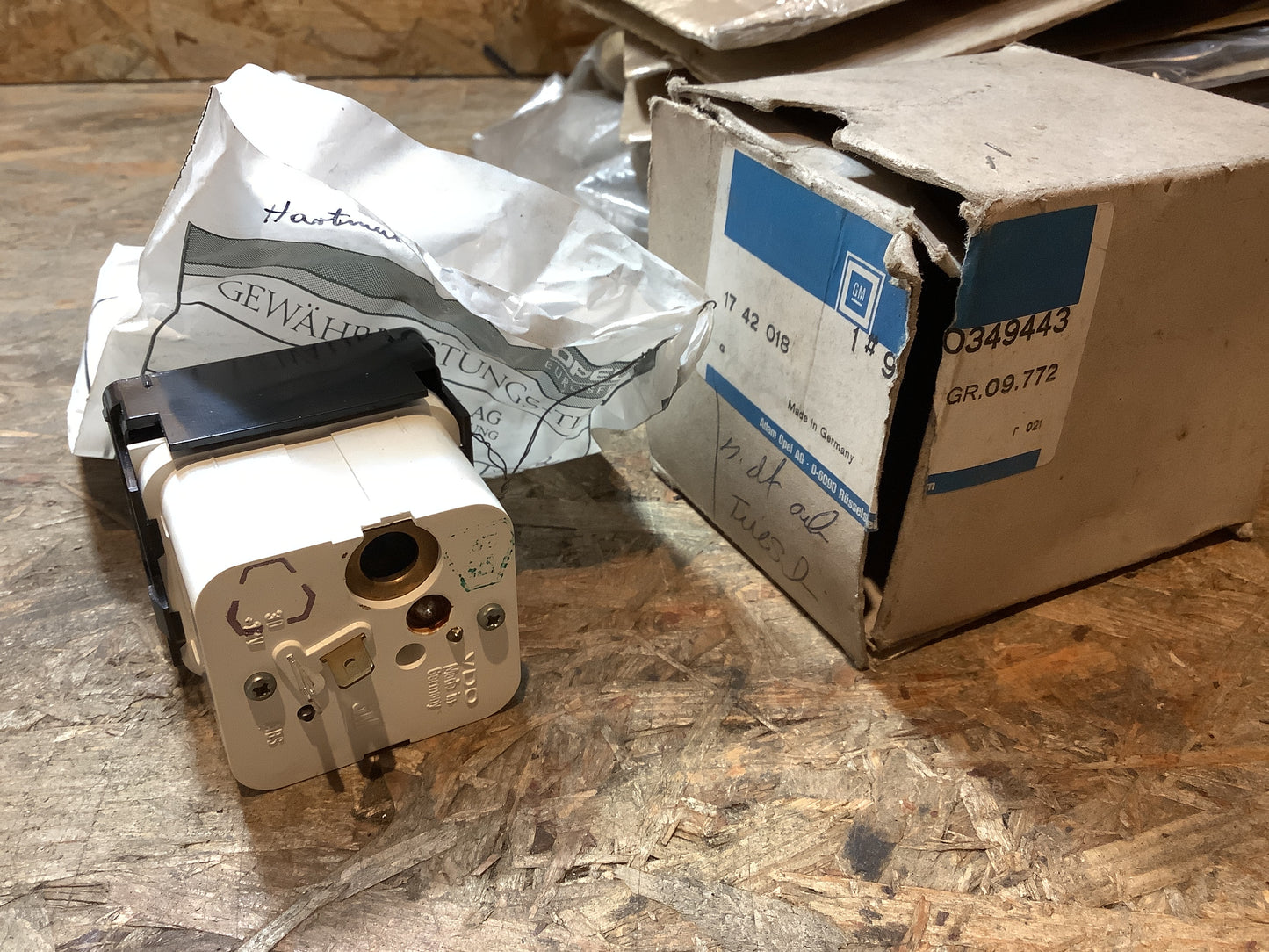 Opel Kadett E Zeituhr Original GM NEU