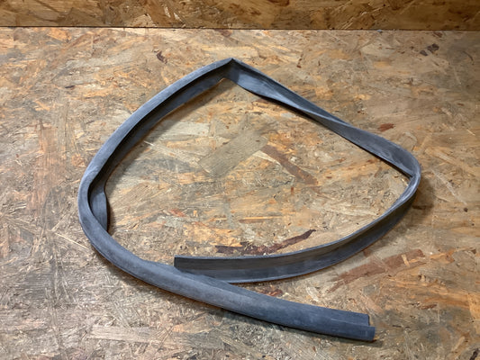 Mitsubishi Pajero Montero Dichtungsstreifen am Faltdach Original NEU