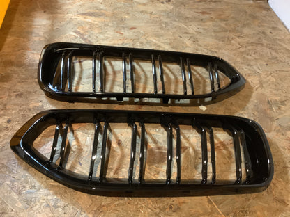 Sport Grill Gloss Black BMW Z4 (G29) Roadster 2018-heute  Dual Line