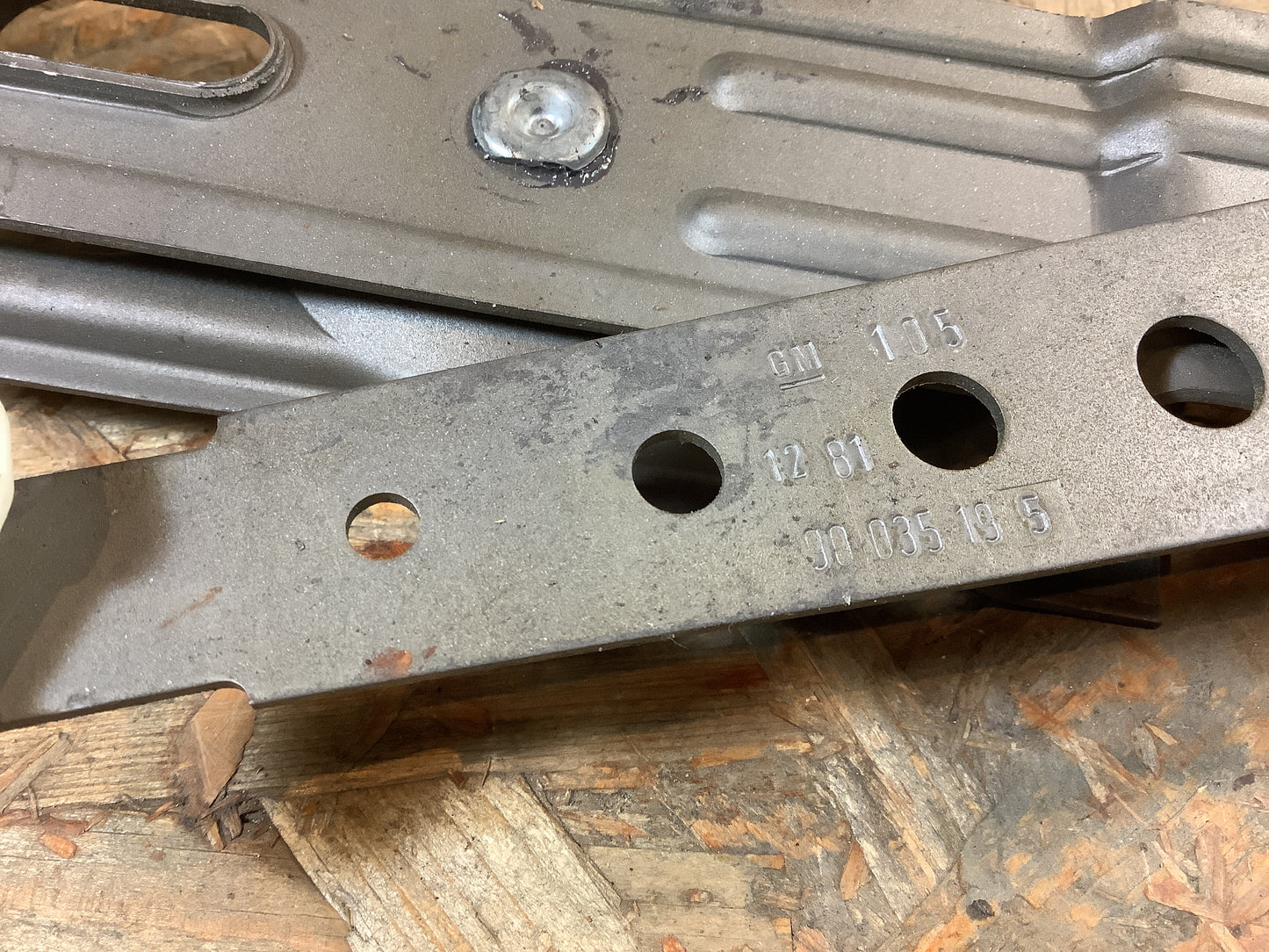 Ascona C Fensterheber Original GM NEU