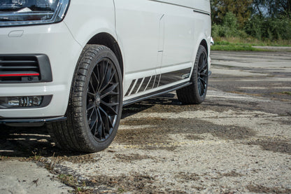 Maxton Seitenschweller Ansatz für Volkswagen T6 schwarz Hochglanz