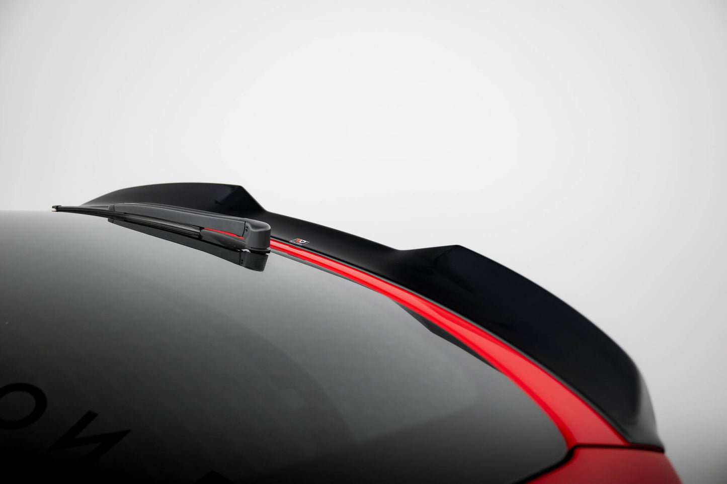 Maxton Spoiler CAP für 3D Skoda Enyaq Coupe iV schwarz Hochglanz