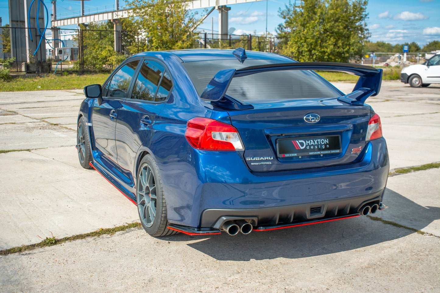 Maxton Heck Ansatz Flaps Diffusor V.2 für SUBARU WRX STI schwarz Hochglanz