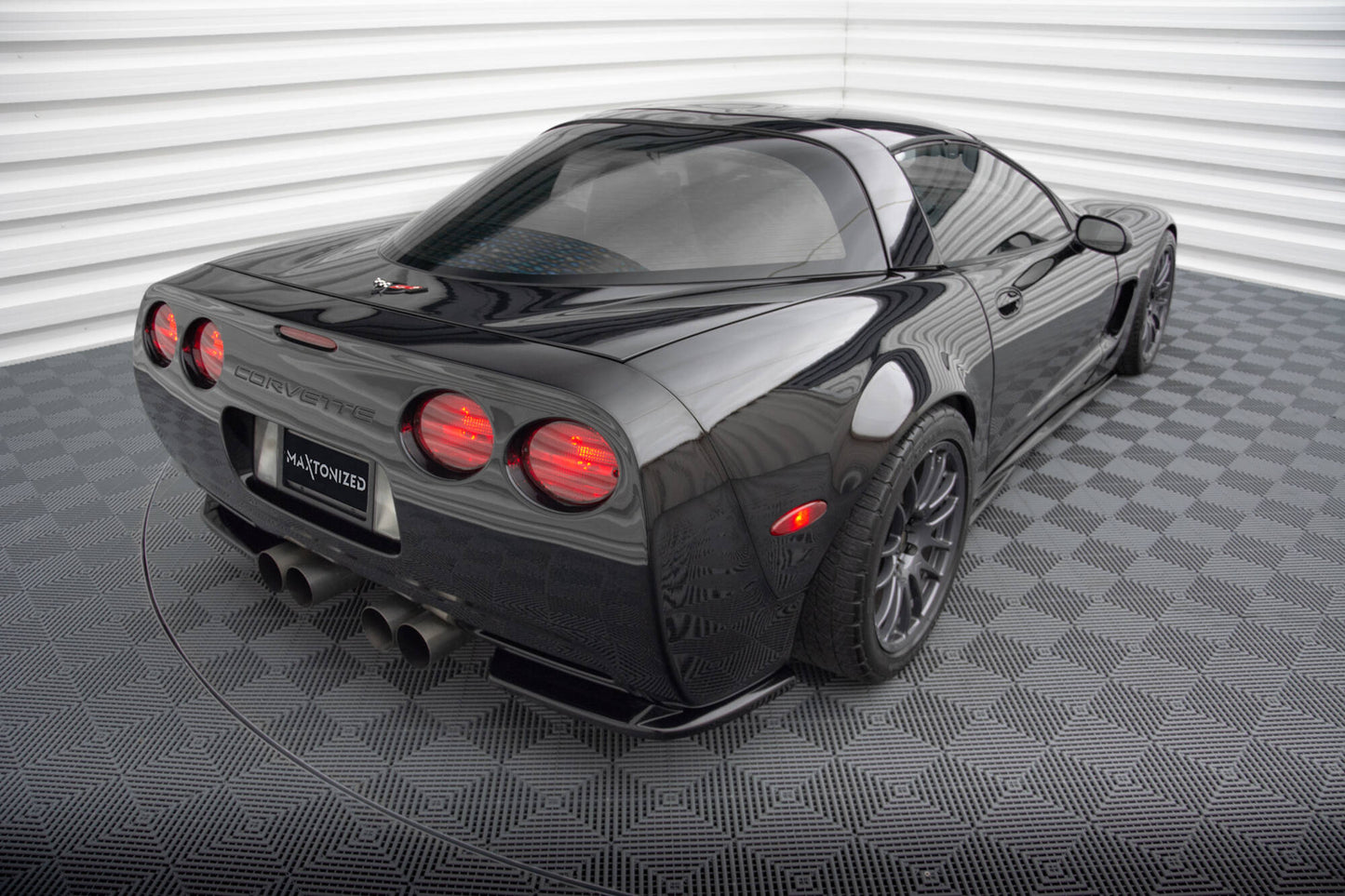 Maxton Heck Ansatz Flaps Diffusor für Chevrolet Corvette C5 schwarz Hochglanz