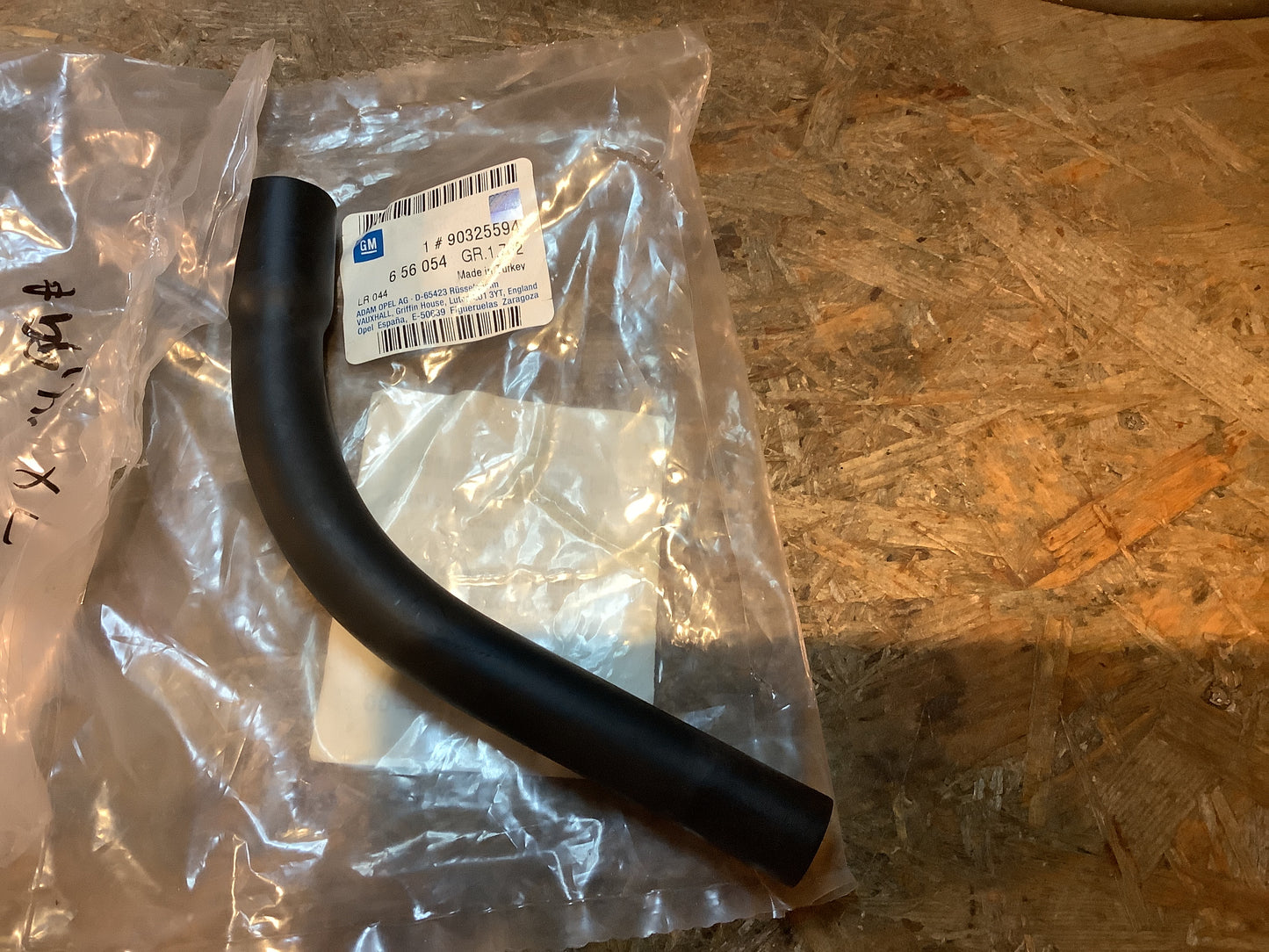 Opel Corsa B Schlauch Zylinderkopf Haubenentlüftung Original GM NEU