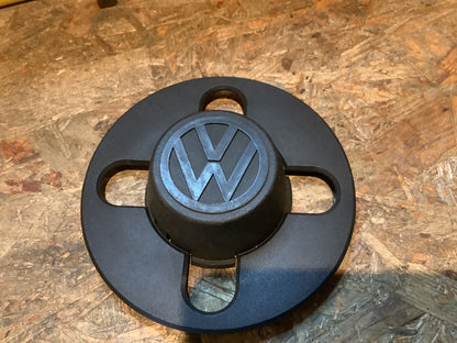 VW Passat 1/32b, VW Golf I/II Radkappe Original VW NEU