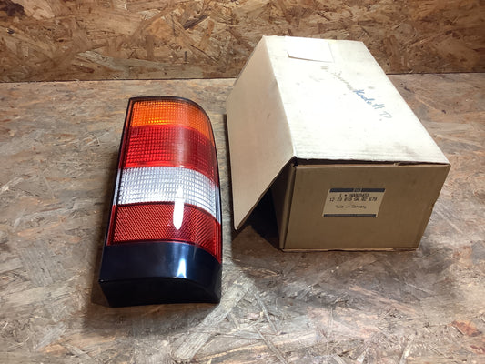 Kadett D Heckleuchte rechts Original GM NEU