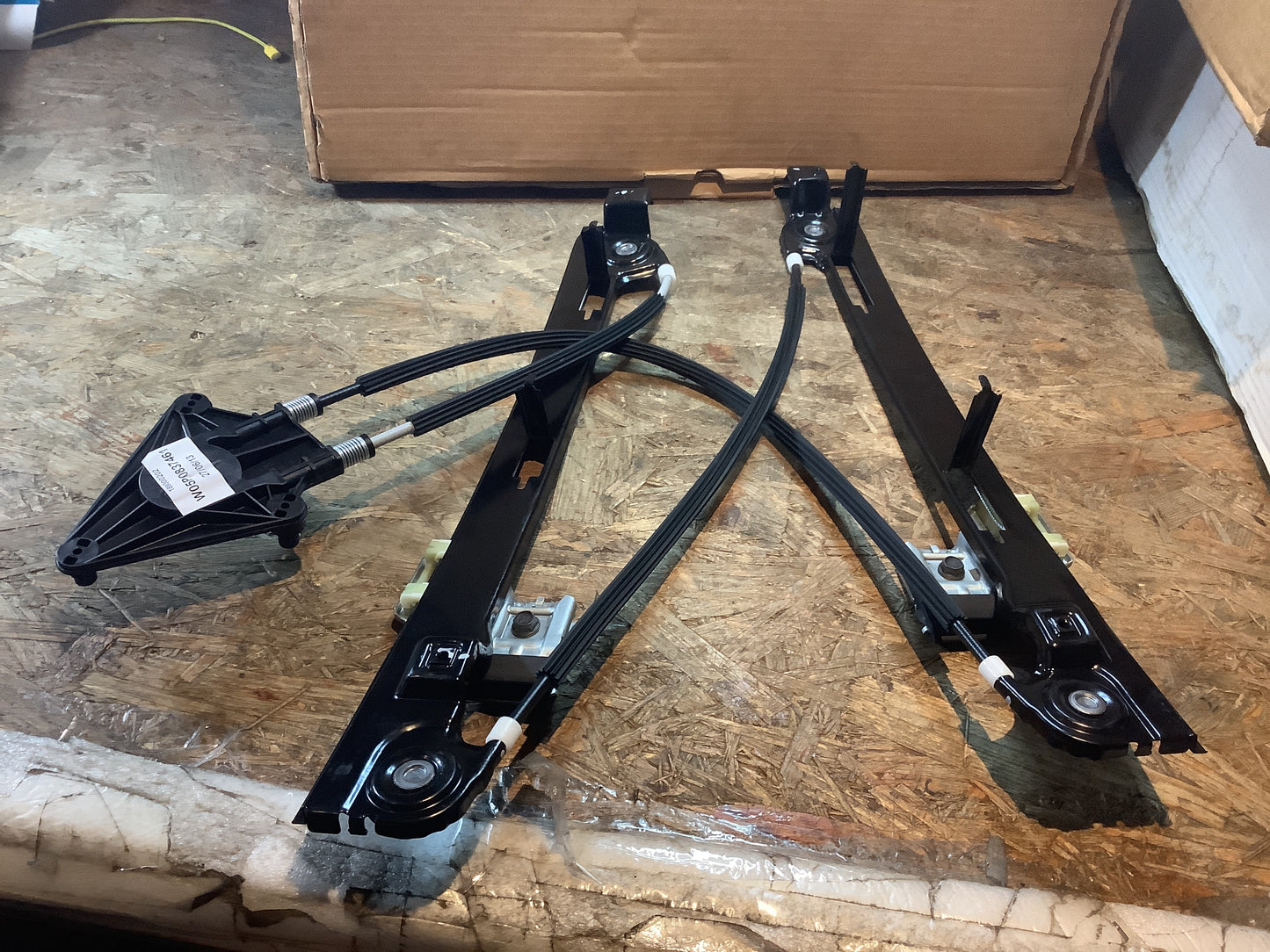 Seat Altea / Altea XL, Seat Toledo III / Toledo IV Fensterheber vorne links Original Genuine Parts NEU