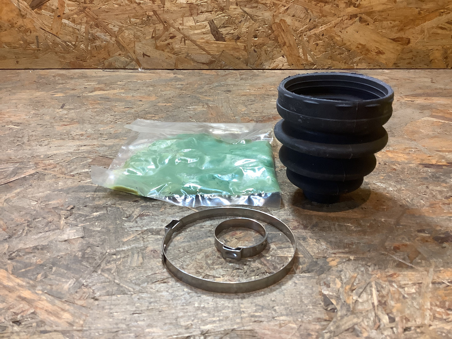 Chevrolet Matiz M200/M250; Chevrolet Spark M150; Daihatsu Coure V, Move Satz Achsmanchette Original GM NEU