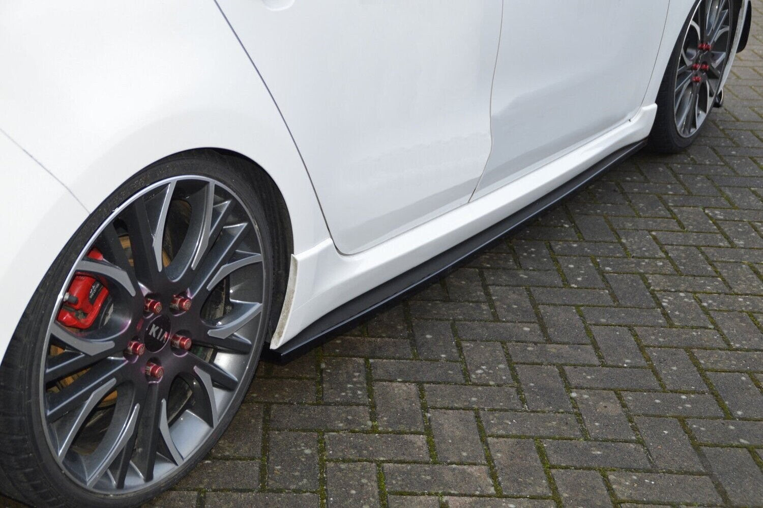 CUP Seitenschweller Kia Pro Ceed GT-Line Bj.:2018-2021 Schwarz Matt