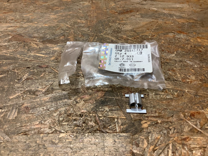 Opel Astra H Mutter, Spreizmutter, Unterbodenschutz Halteklammer (ustk. In Päckchen) Original GM NEU