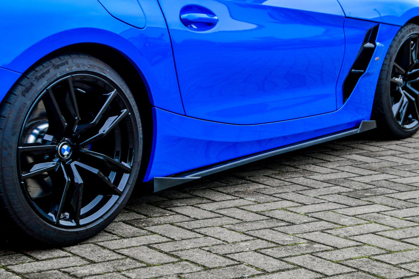 CUP Seitenschwellersatz mit Wing vorne/hinten BMW Z4 G29 Schwarz Matt