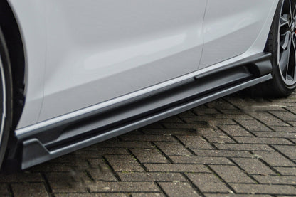 CUP Seitenschwellersatz mit Flaps/Schacht Hyundai i30 Fastback N Schwarz Glanz