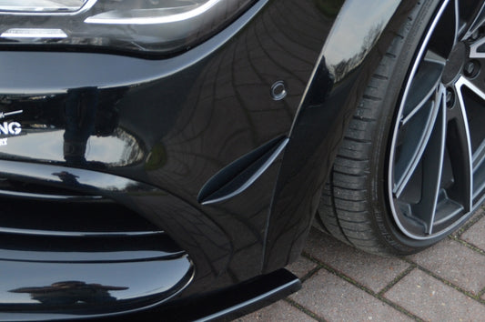 Racing Flaps Mercedes Benz CLA 45AMG, MOPF C117 / 245G Schwarz Glanz