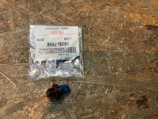 Mitsubishi Carisma Glühlampe Original Mitsubishi NEU
