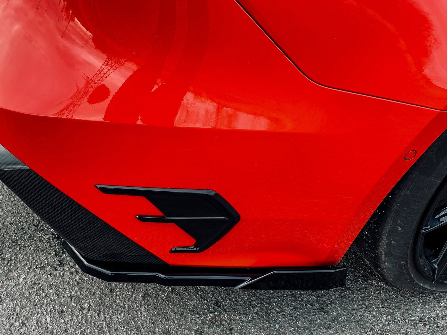 Heckansatz Seitenteile ABS Audi RS7 Typ C8 4K ab Bj.:2019 - Schwarz Matt