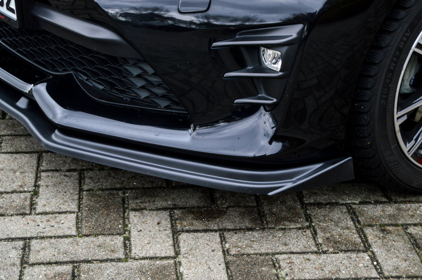 CUP Frontspoilerlippe ABS mit Seitenwing Toyota GT86, ZN, Facelift Schwarz Matt