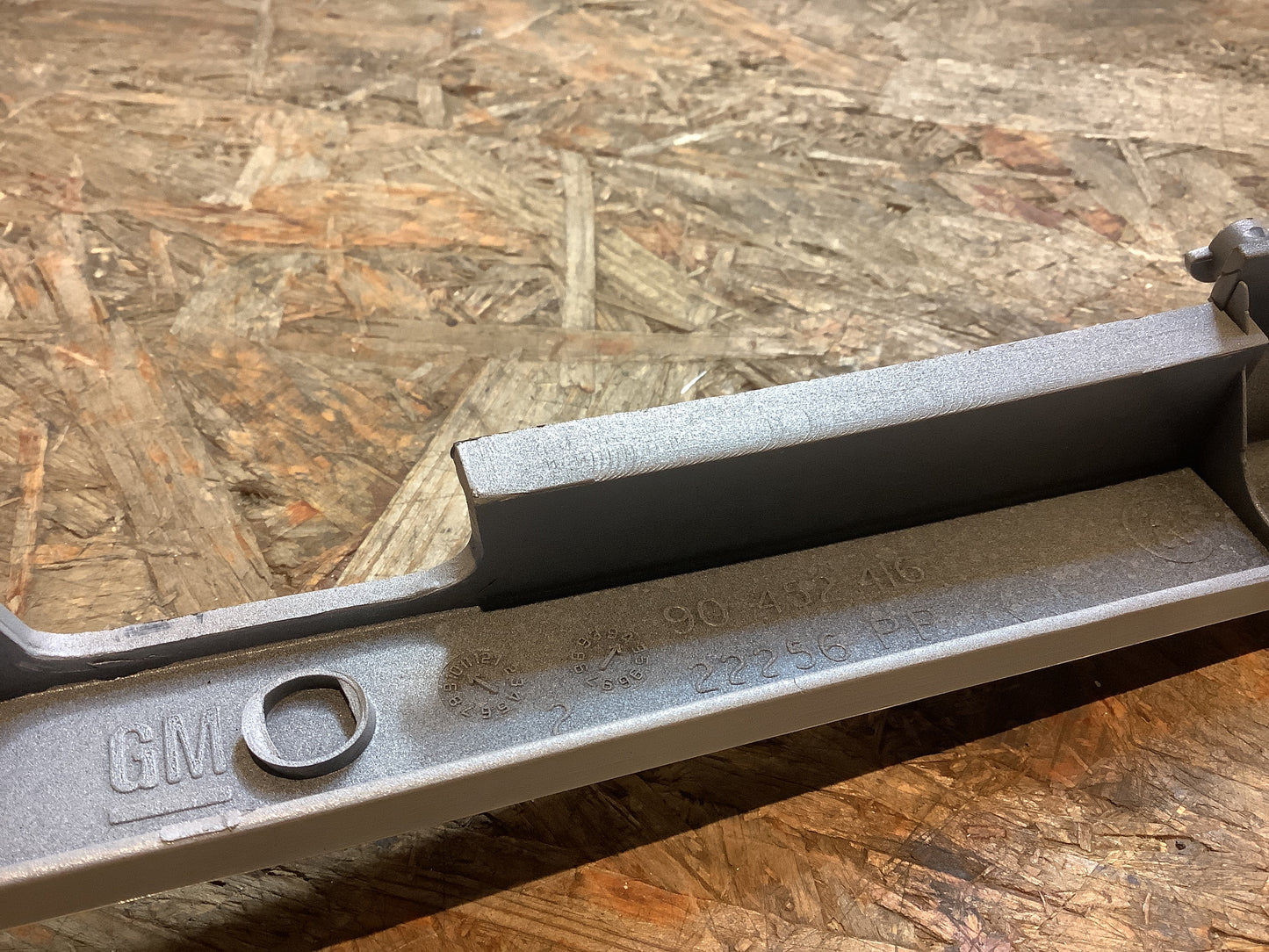 Opel Astra F Kühlergrill Original GM NEU